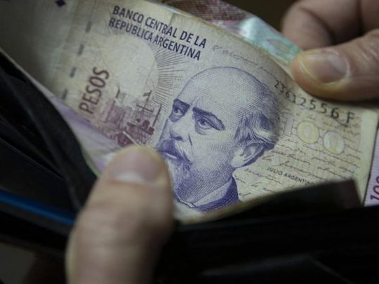 Pagarán salario complementario a todos los trabajadores privados