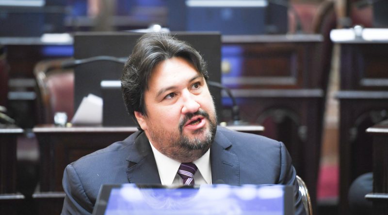 Closs prefiere un Estado con ayuda de ATN antes que las provincias emitan cuasimonedas