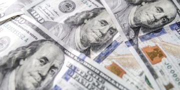 Oficial: el Gobierno posterga el pago de u$s10.000 millones de deuda hasta 2021