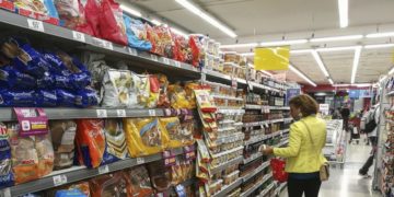 La inflación de marzo fue de 3,3% y acumuló casi el 50% en los últimos doce meses