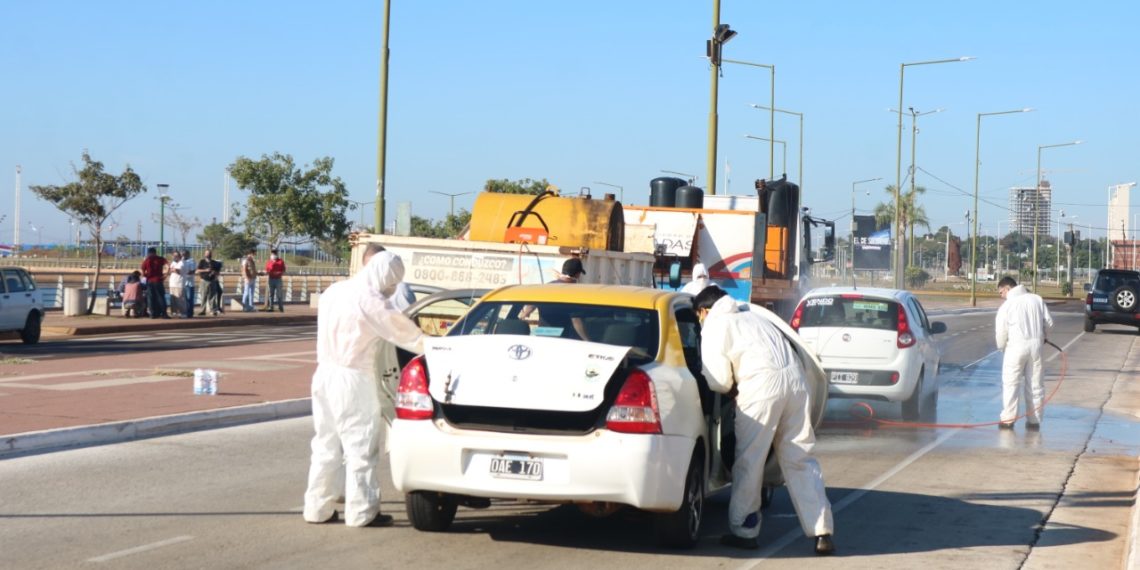 Coronavirus: más de un centenar de taxis y remises fueron desinfectados en Posadas