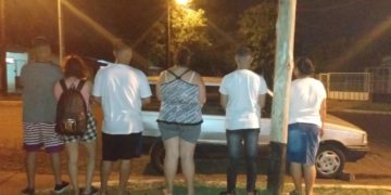 Demorados por pasear en auto en plena cuarentena
