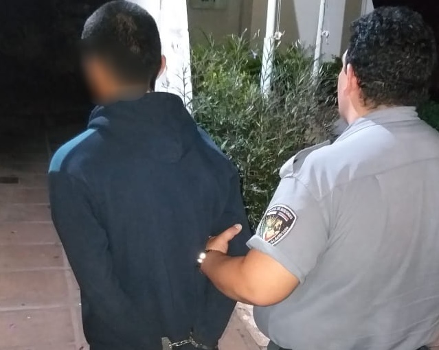 Detuvieron a un hombre que fue filmado robando en tres comercios de El Brete