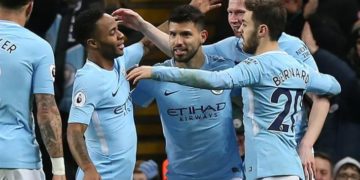 Coronavirus: la Liga inglesa evalúa prohibir que los goles se festejen con abrazos