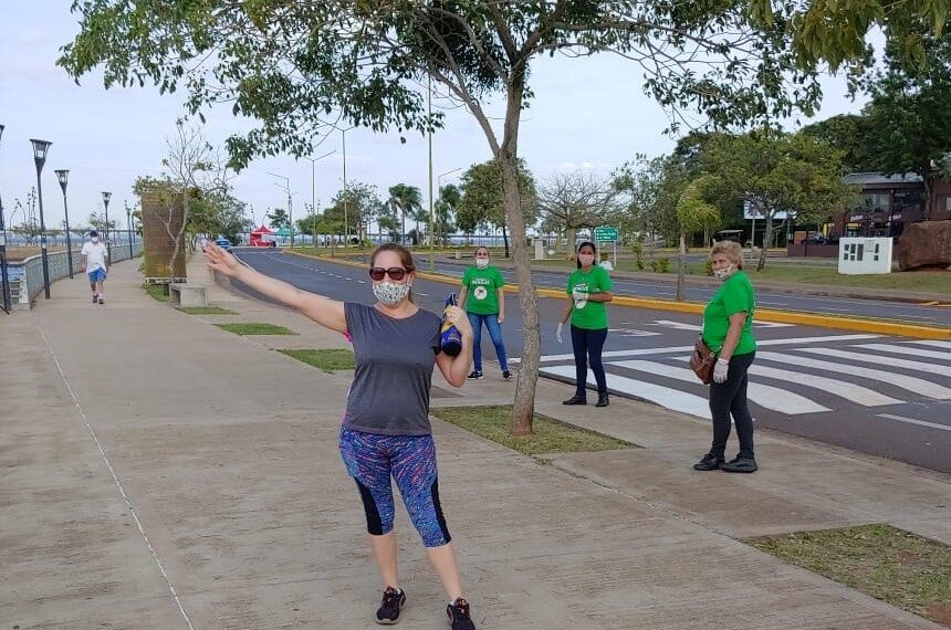 Continúan las caminatas para adultos mayores de 60 años