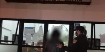 Una joven fue detenida por incumplir con una restricción de acercamiento