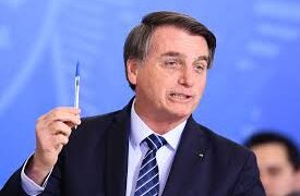 Bolsonaro logró el aval del Congreso para reducir la jornada laboral y los salarios en Brasil