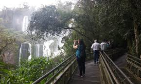 Ampliarían a 500 el cupo de visitas a las Cataratas