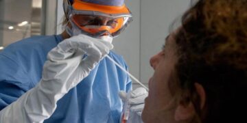 Récord total: 5.344 nuevos casos y 117 muertos en 24 horas