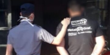 Alcoholizado detenido tras protagonizar un choque