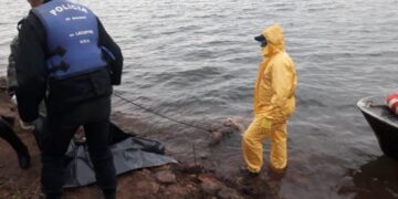 Hallaron el cuerpo de un joven en aguas del lago Urugua í