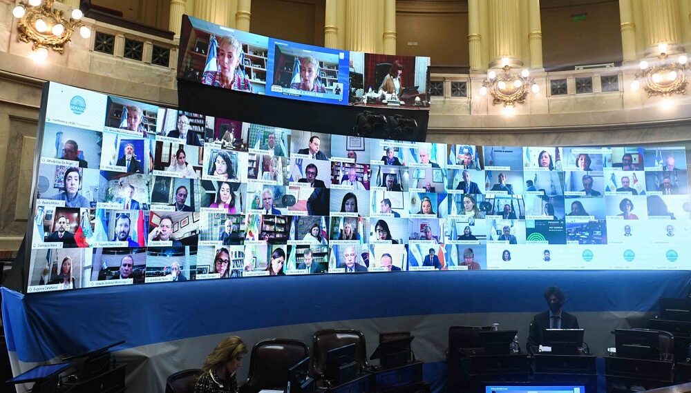 El Senado convirtió en ley la regulación del teletrabajo