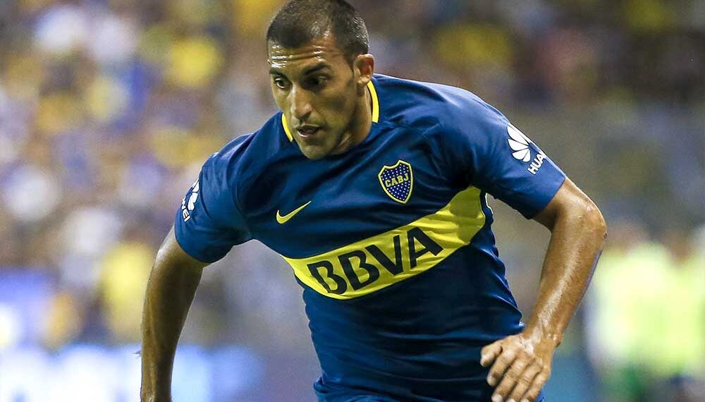 Un club brasileño quiere llevarse a “Wanchope” Ábila