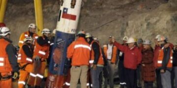 A una década del derrumbe, uno de los 33 mineros de Chile recuerda: “Salir vivos fue ganar un mundial contra Argentina y Brasil juntos”