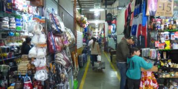 Amplían horarios de atención en el shopping, paseos comerciales y las dos Placitas