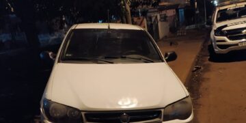 Detuvieron a un automovilista que habría huido tras colisionar con una moto