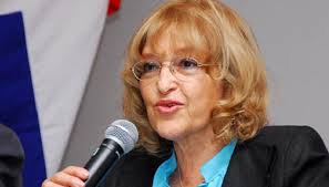 Renunció la viceministra de Educación de la Nación, Adriana Puiggrós