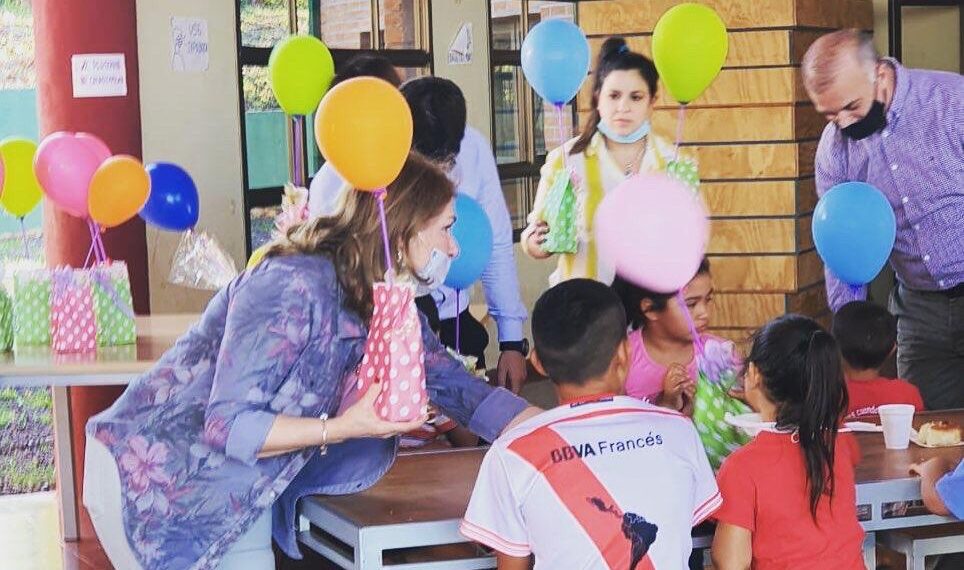 Con presentes y una merienda se inició el Mes del Niño en el Hogar de Día de Oberá