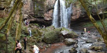 Turismo interno: exitosa prueba piloto en el Salto Berrondo