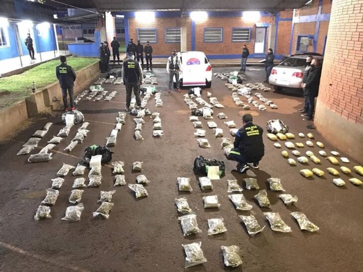 Candelaria: incautaron un auto robado con más de 190 kilos de flores de marihuana