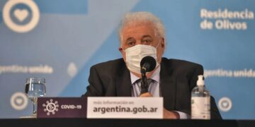 Extienden por 90 días el bono de 5 mil pesos para los trabajadores de la salud