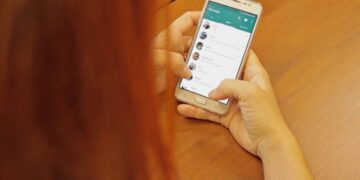 ¿Cómo hacer encuestas vía WhatsApp?