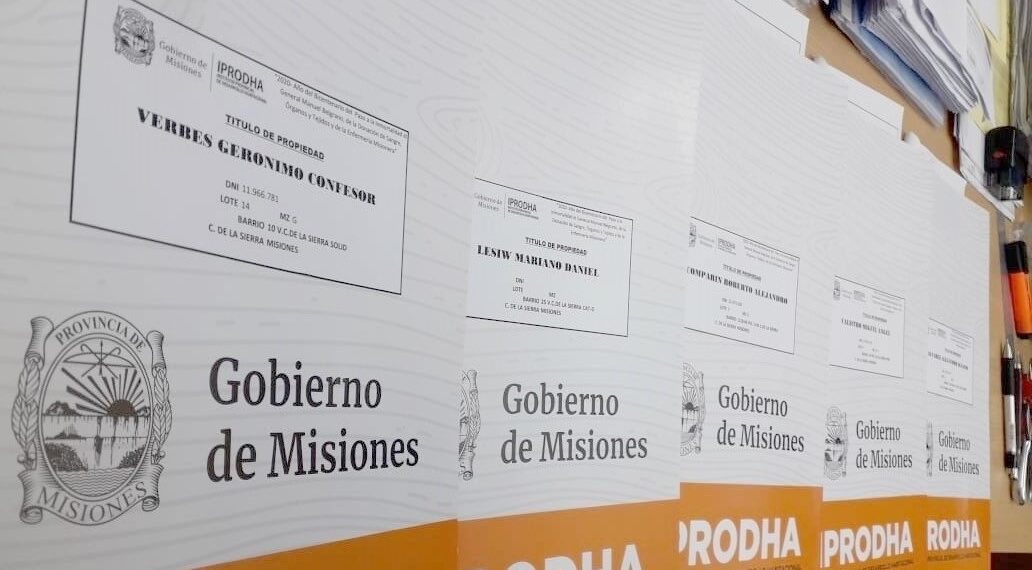 Preparan  nueva entrega de títulos de propiedad para Concepción de la Sierra