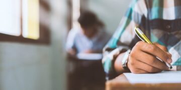 Los estudiantes universitarios aportan $630 millones mensuales a la economía de la ciudad