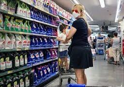 La inflación de agosto superó el 2% y alcanzó casi 19% en el año