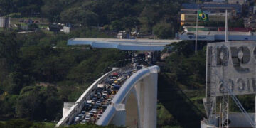 Paraguay anunció la apertura del puente de la Amistad