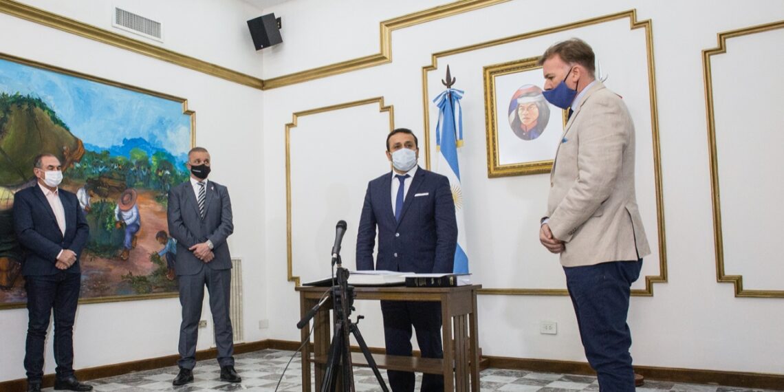 Herrera Ahuad puso en funciones a Lombardi al frente de la Secretaría de Cambio Climático