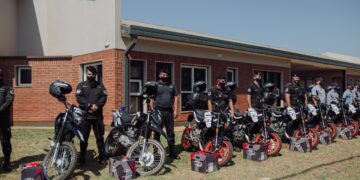 Inauguraron la Comisaría URIV en Capioví y entregaron 13 motos a la Policía de Misiones