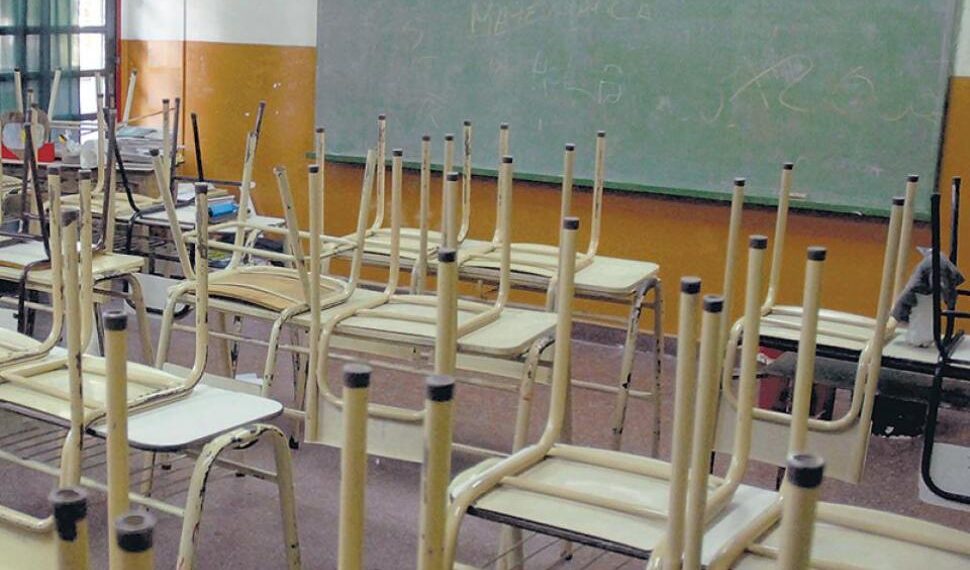 No hubo definiciones sobre el regreso a las aulas tras la reunión de Trotta con los ministros