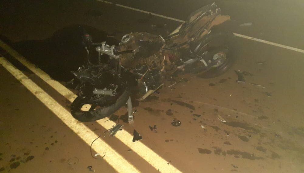 Motociclista falleció tras chocar con un tractor en Pozo Azul