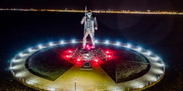 Iluminan de color rosa el Andrés Guacurarí en el mes de la concientización sobre el Cáncer de Mama