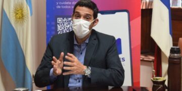 Quienes ingresan a Misiones en avión o con micros de larga distancia deberán contar con certificado de COVID Negativo