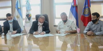 Firman convenio de colaboración para potenciar a Posadas como Destino Turístico Inteligente