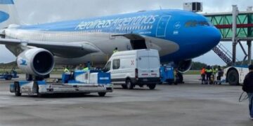 Regresan los vuelos: qué requisitos habrá que cumplir para poder viajar