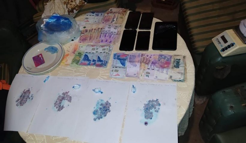 Desmantelaron kiosco narco: secuestraron cocaína y detuvieron a dos personas