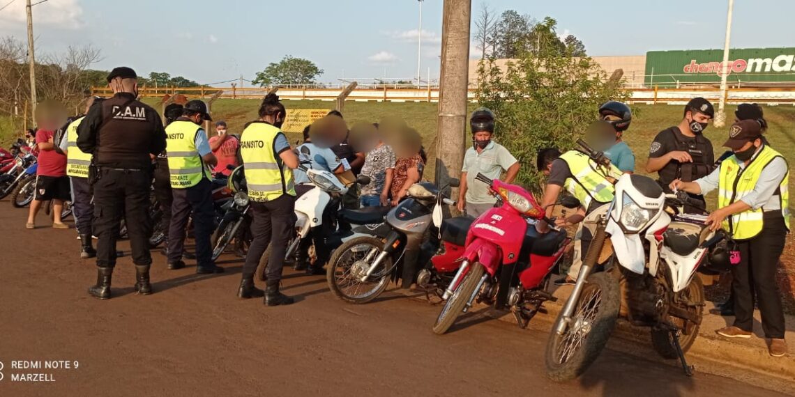 Más de 110 actas labradas por infracciones, 66 vehículos retenidos y 8 detenidos