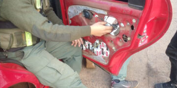 Incautan marihuana, hachís y cigarrillos ilegales en Posadas y Santa Ana