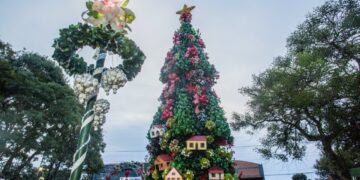 El Gobernador inauguró la Fiesta de la Navidad en Capioví