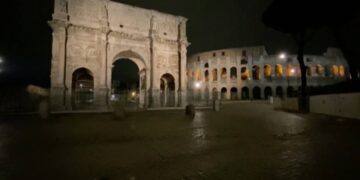 Italia oficializa el toque de queda nocturno por el rebrote del coronavirus