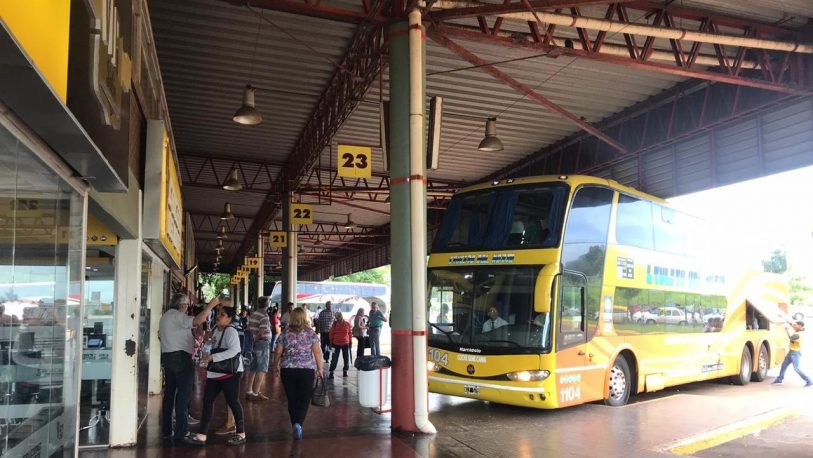 Misiones: este viernes vuelve a funcionar el transporte de larga distancia