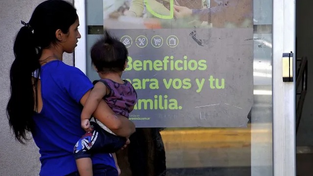 Sin el IFE, cuáles son los programas de asistencia social para fin de año