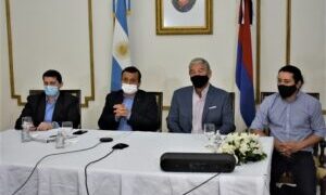 Herrera Ahuad anunció la construcción de 53 NENIs