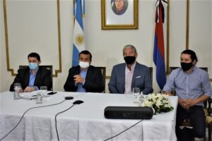 Herrera Ahuad anunció la construcción de 53 NENIs