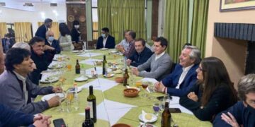 Gustavo Béliz tiene coronavirus y aislaron a Alberto Fernández junto a otros siete funcionarios