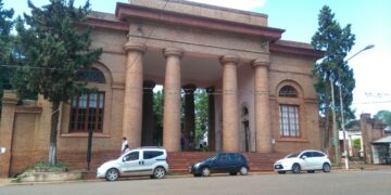 Posadas: fue a visitar la tumba de su hijo al cementerio y denunció que robaron el cadáver