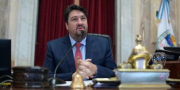 Closs anticipó su voto contrario al aborto y a favor del impuesto a la riqueza